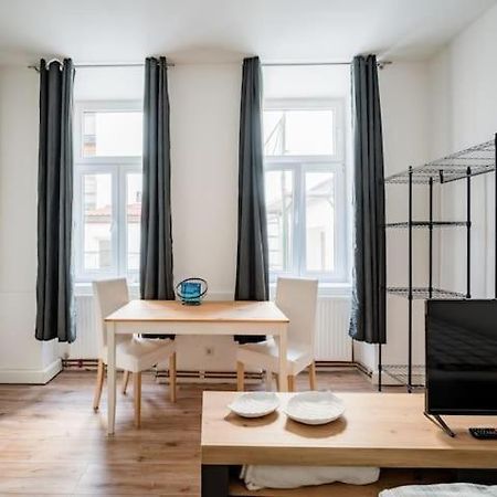 Gemuetliche Wohnung Wien Stadthalle ภายนอก รูปภาพ